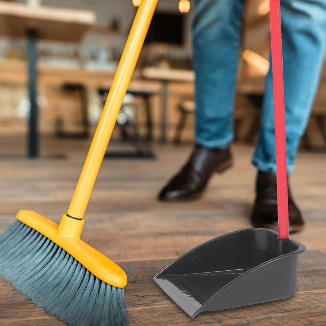 PALA PLASTICA NEGRA ECONOMICA UN - WINKLER