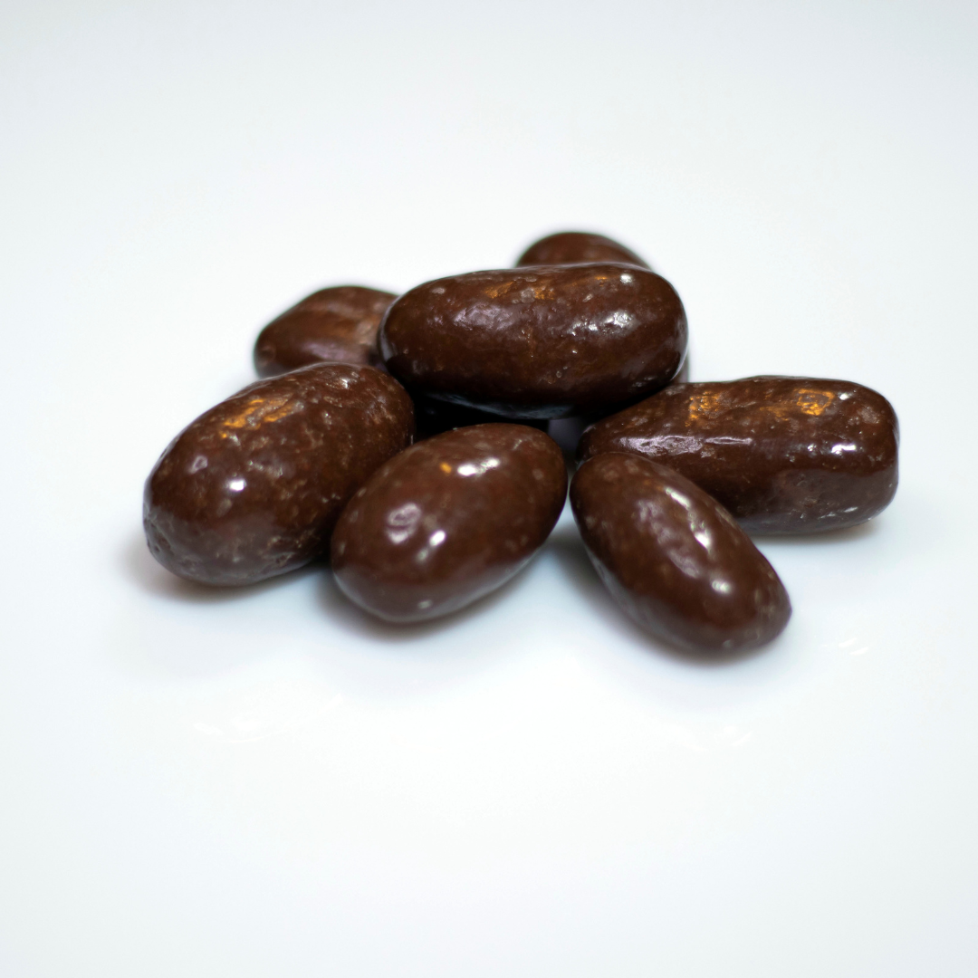 DATÍL CUBIERTO CON CHOCOLATE  NEGRO