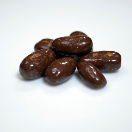 DATÍL CUBIERTO CON CHOCOLATE  NEGRO